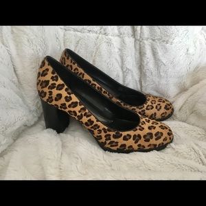 Host Pick!! Girl Boss Party! Leopard Heels - NWOB